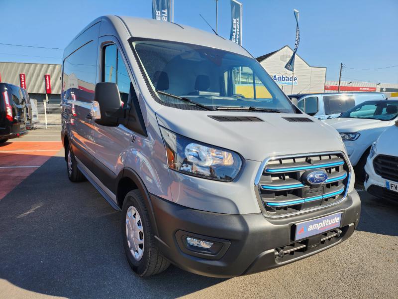 Image FORD Transit 2T Fg E 390 L2H2 135 kW (184 ch) Electrique Batterie 75/68 kWh Trend Business