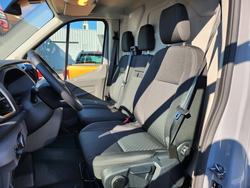 Image FORD Transit 2T Fg E 390 L2H2 135 kW (184 ch) Electrique Batterie 75/68 kWh Trend Business