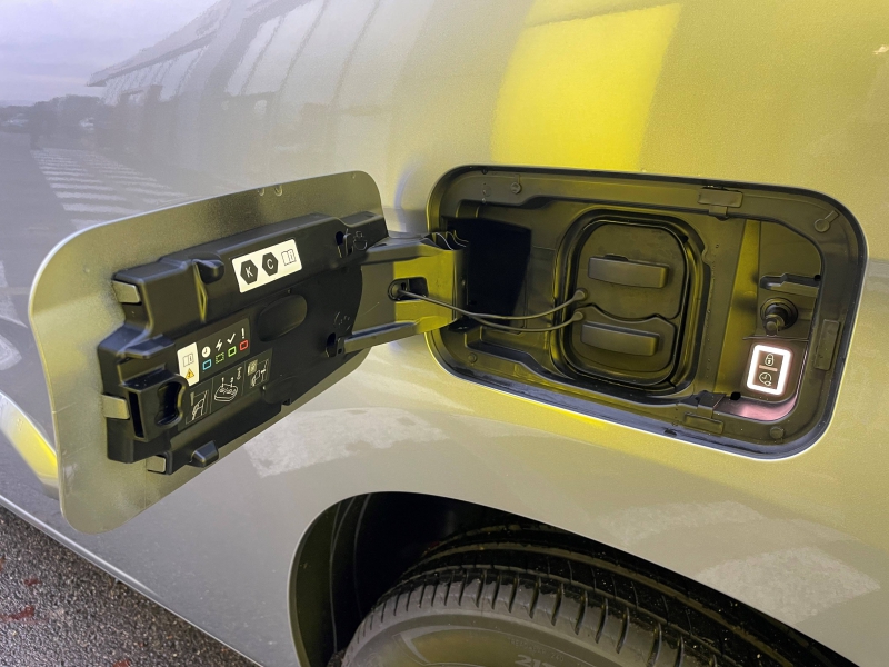 Image OPEL Combo Cargo XL 750kg 100 kW Batterie 50 kWh