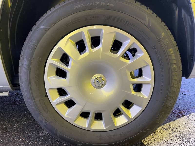 Image OPEL Combo Cargo XL 750kg 100 kW Batterie 50 kWh