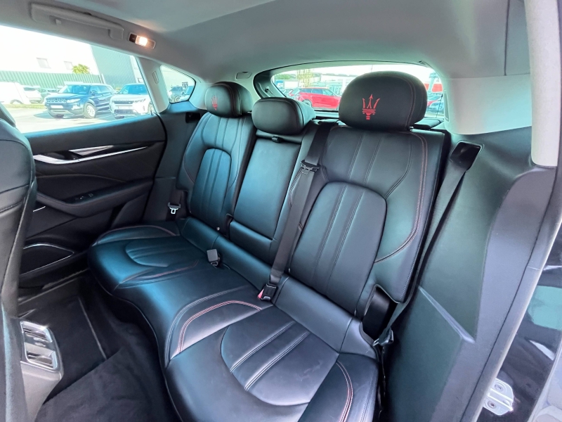 Image MASERATI Levante 3.0 V6 350ch Q4 GranSport 270g 26CV