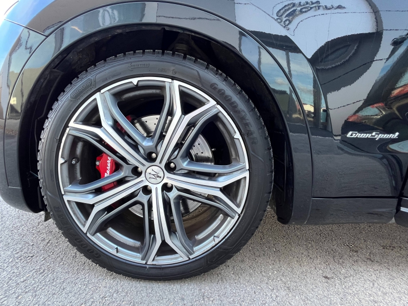 Image MASERATI Levante 3.0 V6 350ch Q4 GranSport 270g 26CV