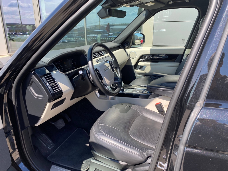 Image LAND-ROVER Range Rover 2.0 P400e 404ch Vogue SWB Mark IX