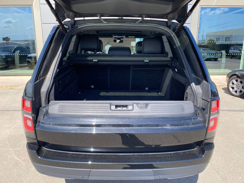 Image LAND-ROVER Range Rover 2.0 P400e 404ch Vogue SWB Mark IX