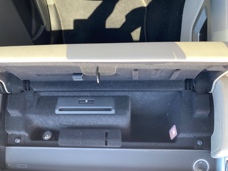 Image LAND-ROVER Range Rover 2.0 P400e 404ch Vogue SWB Mark IX