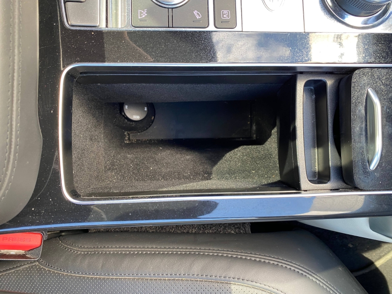 Image LAND-ROVER Range Rover 2.0 P400e 404ch Vogue SWB Mark IX