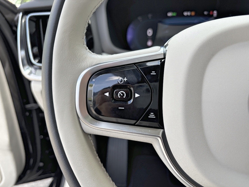 Image VOLVO V60 T6 AWD 253+145ch Plus Style Dark Geartronic 8