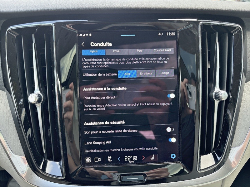 Image VOLVO V60 T6 AWD 253+145ch Plus Style Dark Geartronic 8