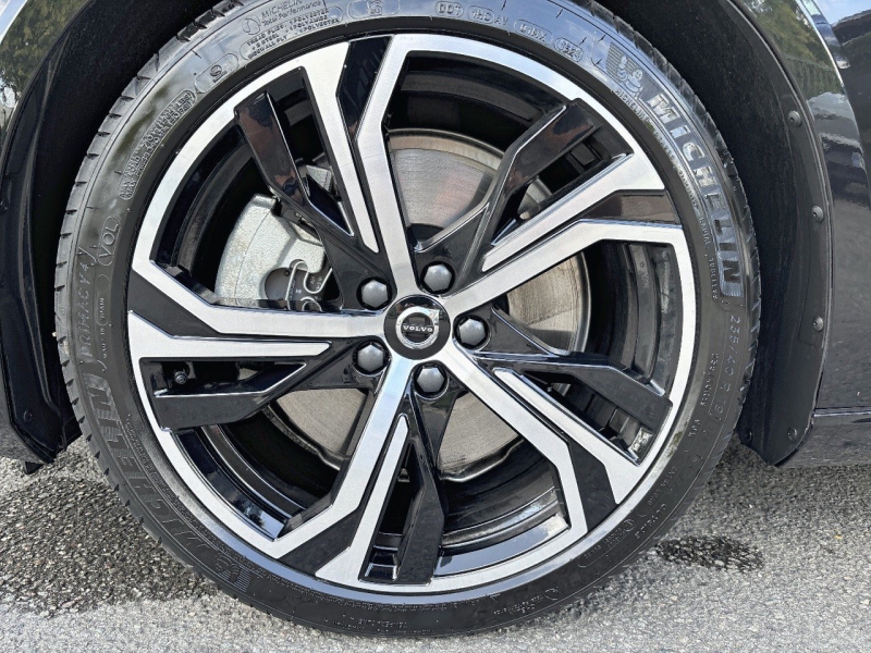 Image VOLVO V60 T6 AWD 253+145ch Plus Style Dark Geartronic 8