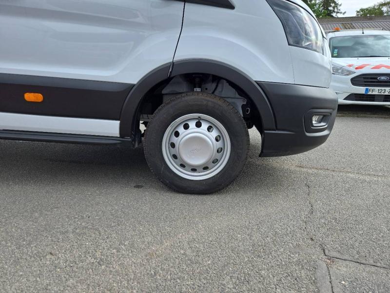 Image FORD Transit 2T CCb P350 L3 2.0 EcoBlue 130ch HDT Trend Benne et Coffre
