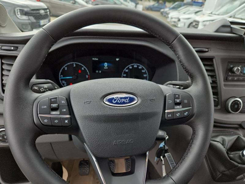 Image FORD Transit 2T CCb P350 L3 2.0 EcoBlue 130ch HDT Trend Benne et Coffre