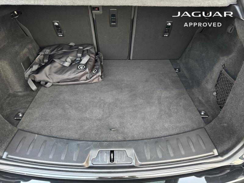 Image JAGUAR E-Pace P300e PHEV 309ch R-Dynamic HSE