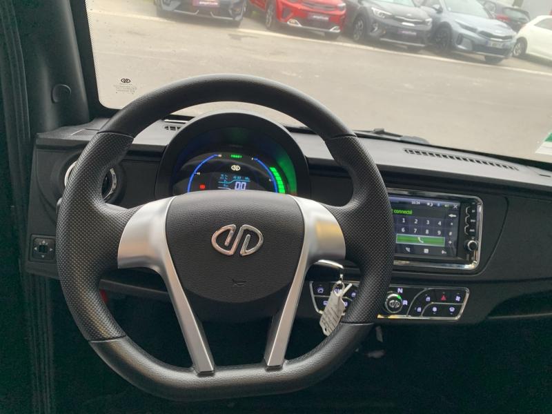 Image LIGIER JS ASPP CITY FUN voiture sans permis à partir de 14 ans