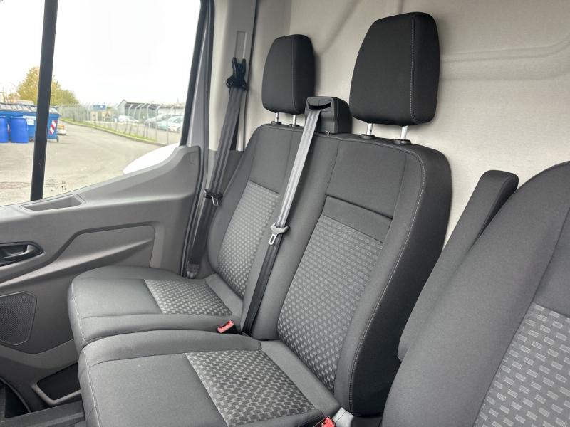 Image FORD Transit 2T Fg PE 350 L2H2 135 kW Batterie 75/68 kWh Trend Business