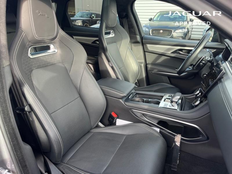 Image JAGUAR F-Pace P400e Plug-in-Hybrid R-Dynamic HSE BVA8 AWD