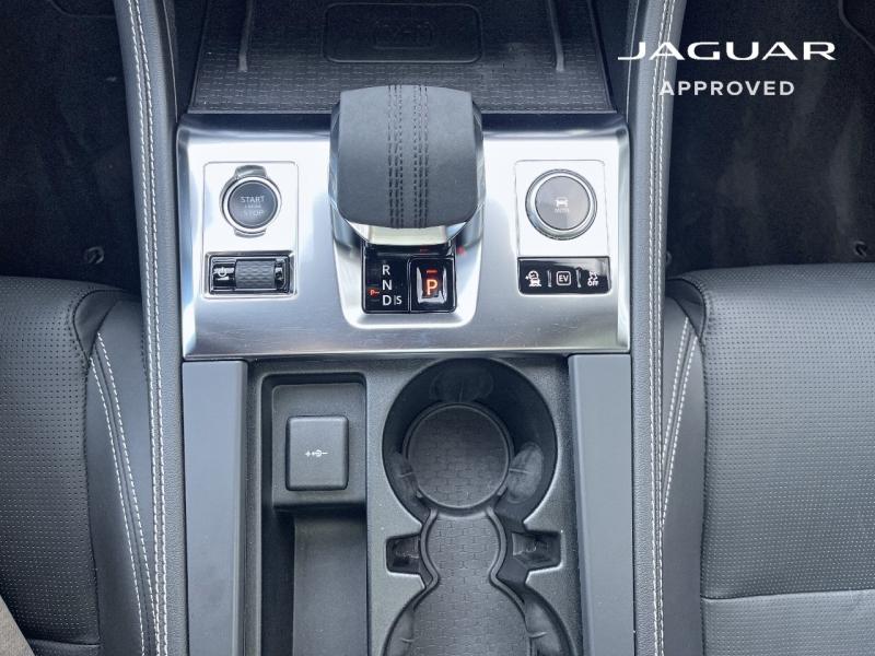 Image JAGUAR F-Pace P400e Plug-in-Hybrid R-Dynamic HSE BVA8 AWD