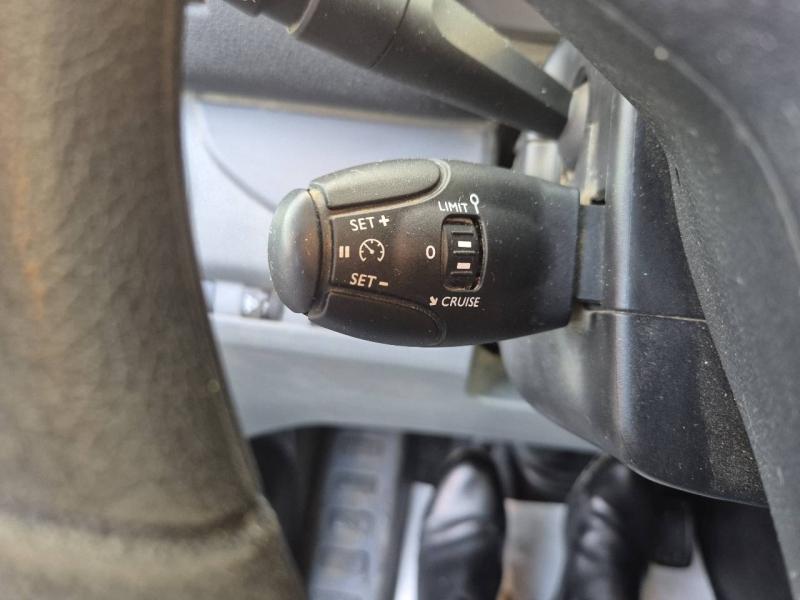 Image PEUGEOT Expert Fg Standard 1.5 BlueHDi 100ch S&S Premium