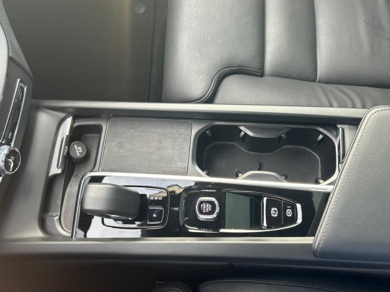 Image VOLVO XC60 T6 AWD 253 + 145ch  Plus Style Chrome Geartronic