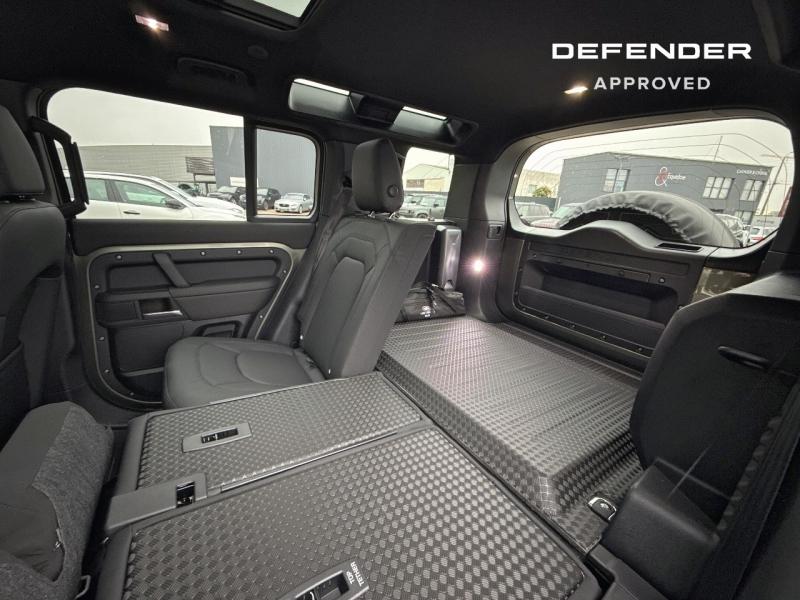 Image LAND-ROVER Defender 110 2.0 P300e X-Dynamic SE