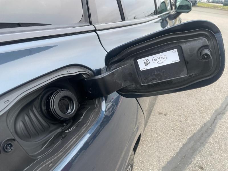 Image VOLVO V60 T6 AWD 253+145ch Plus Style Dark Geartronic 8