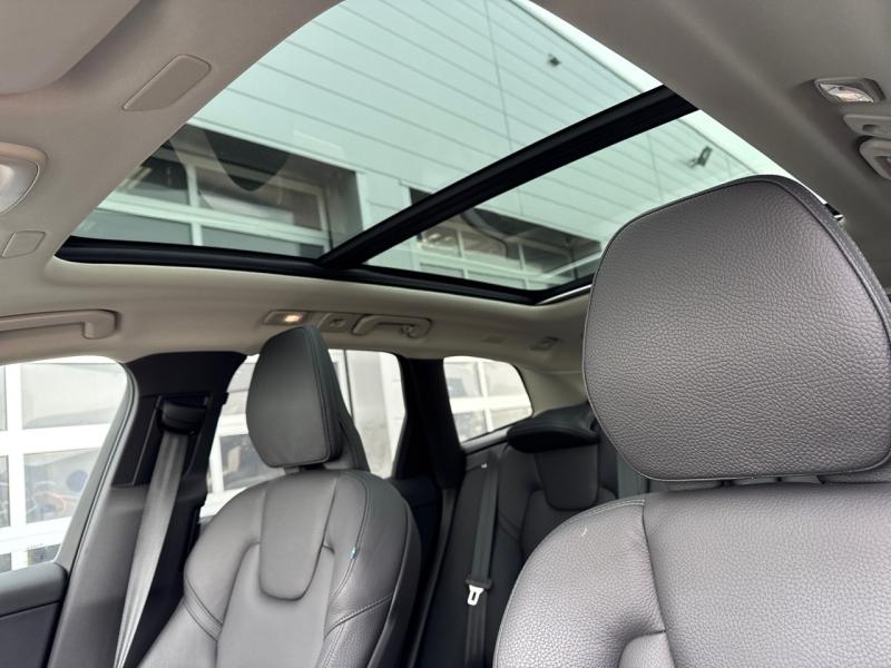 Image VOLVO XC60 T6 AWD 253 + 145ch Utimate Style Chrome Geartronic