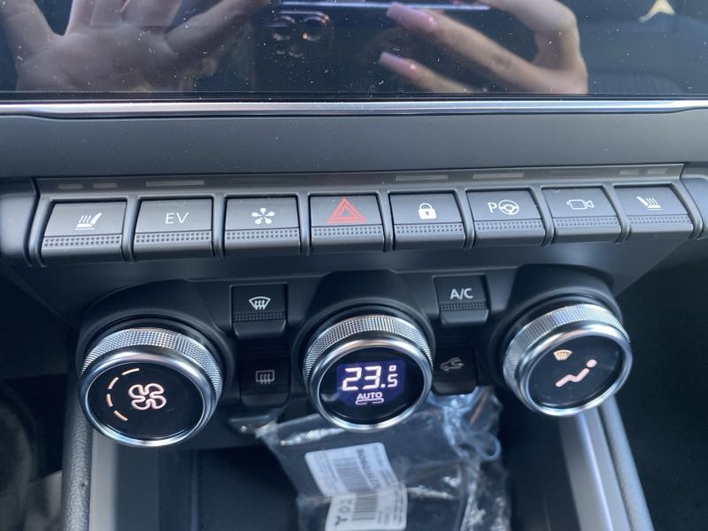 Image MITSUBISHI Colt 1.6 MPI HEV 143ch Instyle 2024