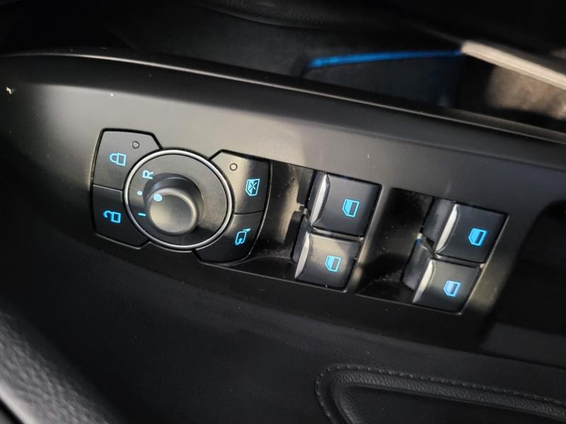 Image FORD Focus 1.0 Flexifuel mHEV 125ch Titanium X Business