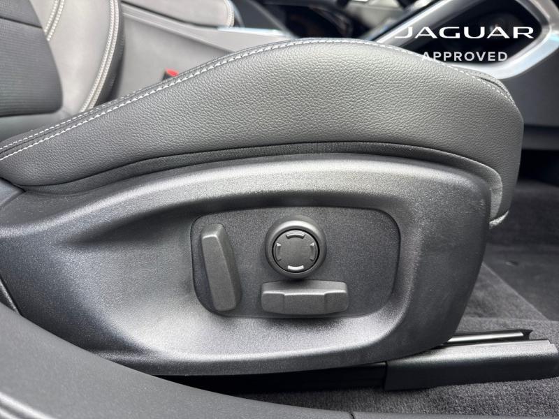 Image JAGUAR I-Pace EV400 R-Dynamic SE AWD