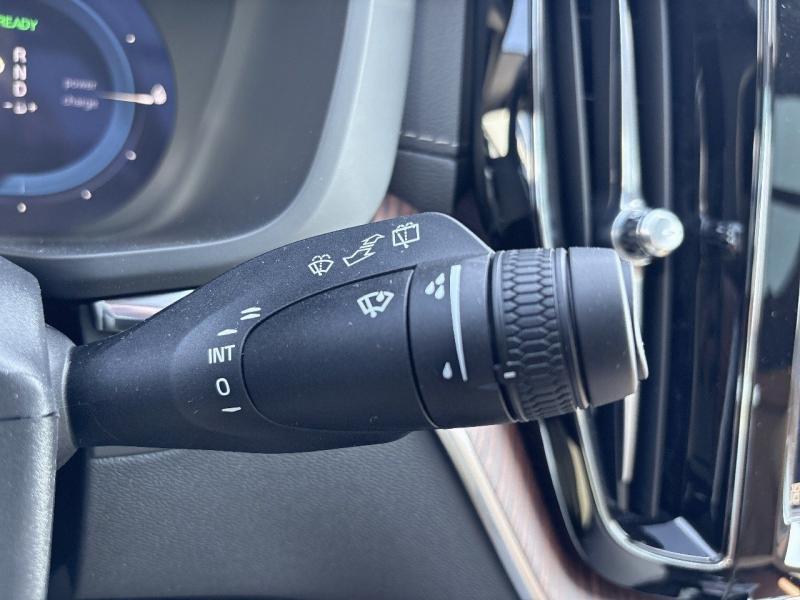 Image VOLVO XC60 T6 Hybride Rechargeable 253 + 145ch Ultra Style Dark Geartronic 8 AWD