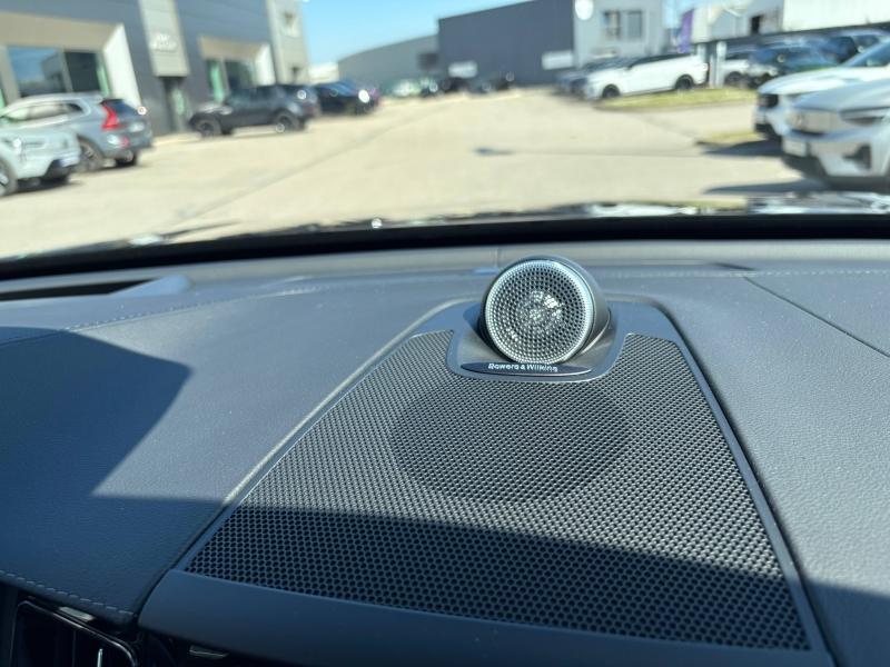 Image VOLVO XC60 T6 Hybride Rechargeable 253 + 145ch Ultra Style Dark Geartronic 8 AWD