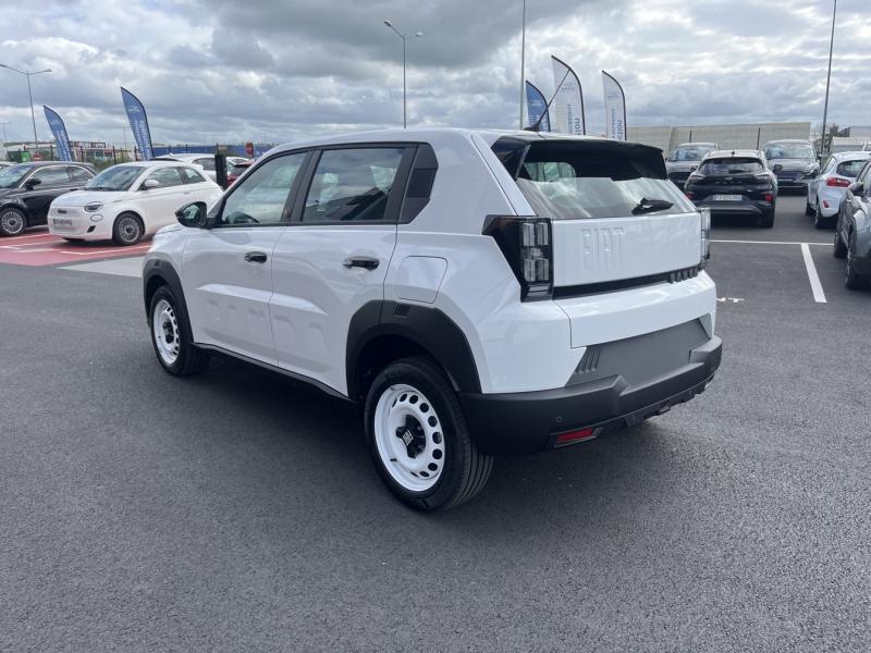 Image FIAT Grande Panda Electrique 113ch Red