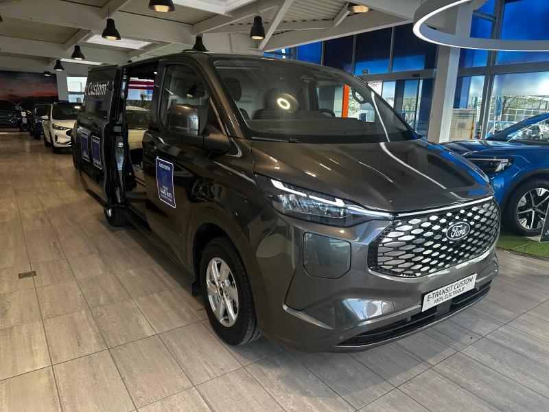 Image FORD Transit Custom Fg 320 L1H1 Electrique 160 kW 218ch Limited