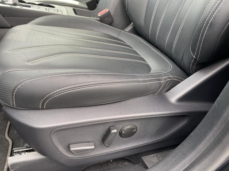 Image FORD Kuga 2.5 Duratec 190ch FHEV E85 Vignale BVA