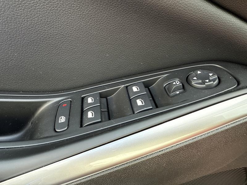 Image OPEL Grandland 1.2 Turbo 130ch Elegance Business BVA8