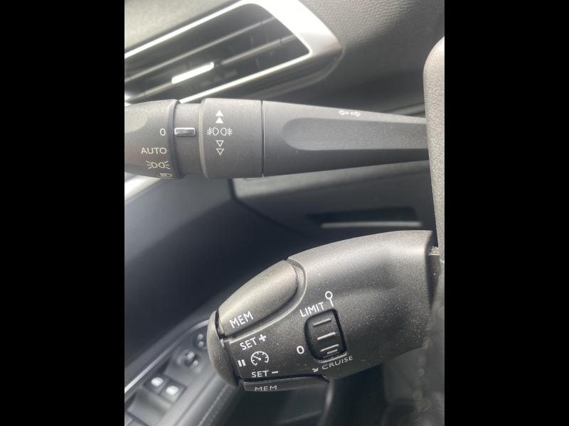 Image PEUGEOT 3008 1.2 PureTech 130ch S&S Allure