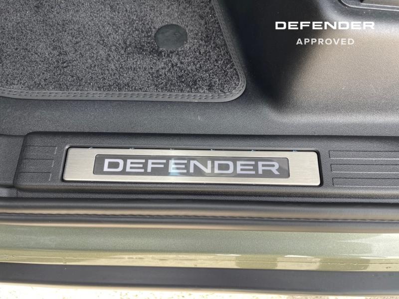 Image LAND-ROVER Defender 110 2.0 P300e X-Dynamic HSE