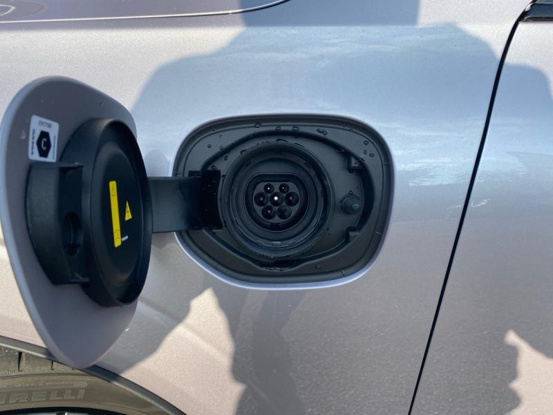 Image VOLVO XC60 T6 Hybride Rechargeable 350ch Ultra Style Dark Geartronic 8 AWD