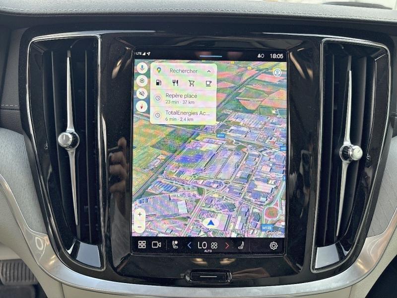 Image VOLVO V60 B4 197ch Ultra Style Dark DCT 7