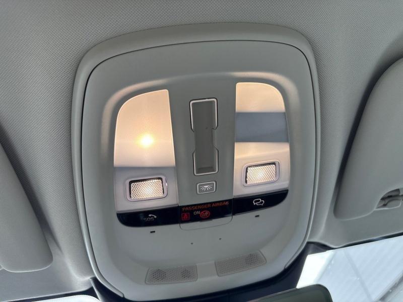 Image VOLVO V60 B4 197ch Ultra Style Dark DCT 7