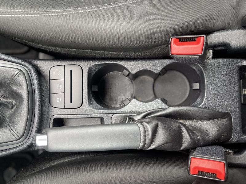 Image FORD Fiesta 1.0 EcoBoost 100ch Stop&Start Trend 5p Euro6.2