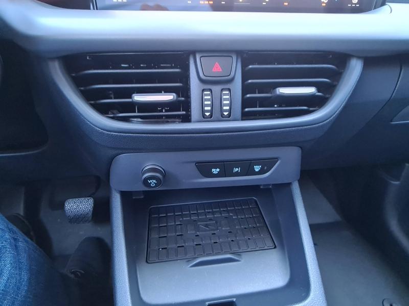 Image FORD Transit Courier Electrique 100 kW 136ch Limited