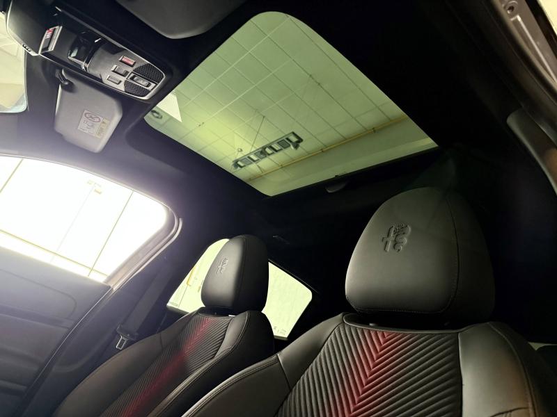 Image ALFA ROMEO Junior 1.2 Ibrida 145ch Premium e-DCT6 Q4