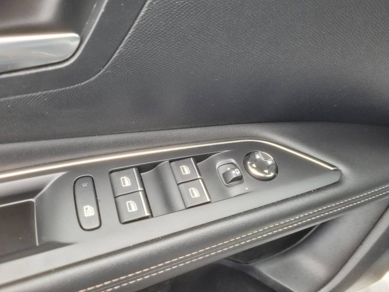 Image PEUGEOT 3008 HYBRID 225ch GT e-EAT8