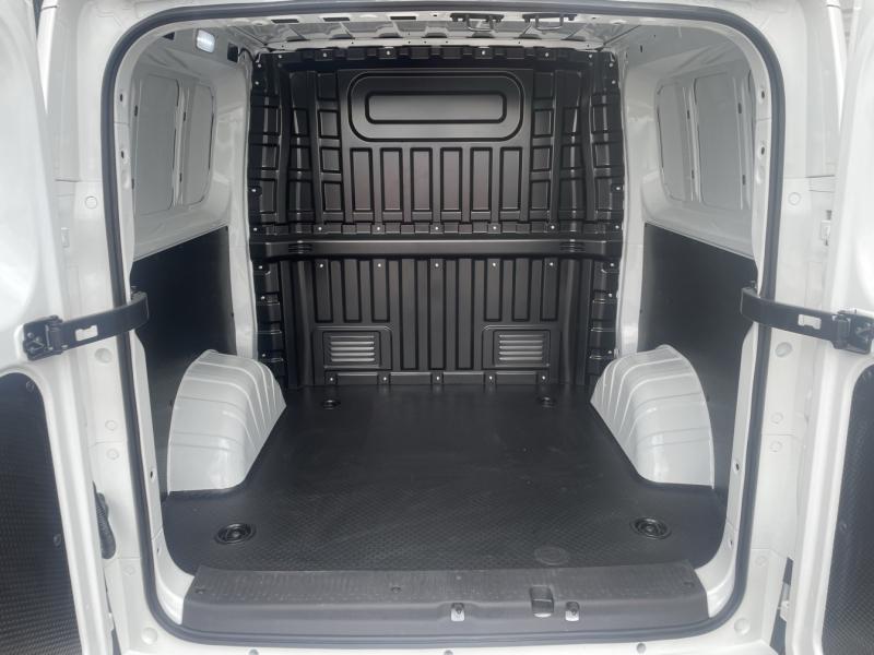 Image MAXUS eDeliver5 Fg L1H1 163ch 64 kWh Cabine Approfondie