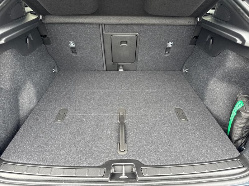 Image VOLVO EC40 Single Extended Range 252ch Black Edition