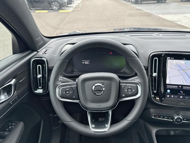 Image VOLVO EC40 Single Extended Range 252ch Black Edition