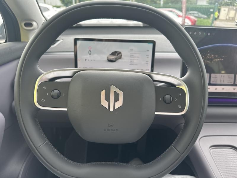 Image LEAPMOTOR C10 REEV 215ch 28,4 kWh Design