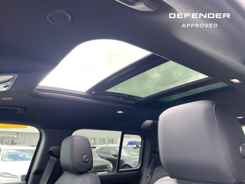 Image LAND-ROVER Defender 110 2.0 P300e PHEV Black Edition