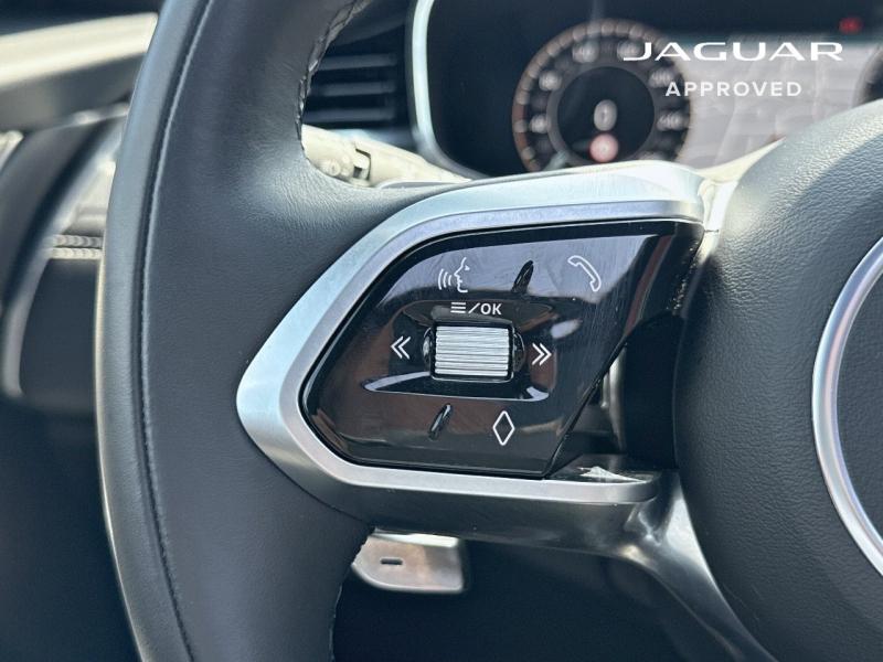 Image JAGUAR F-Pace P400e Plug-in-Hybrid R-Dynamic HSE BVA8 AWD