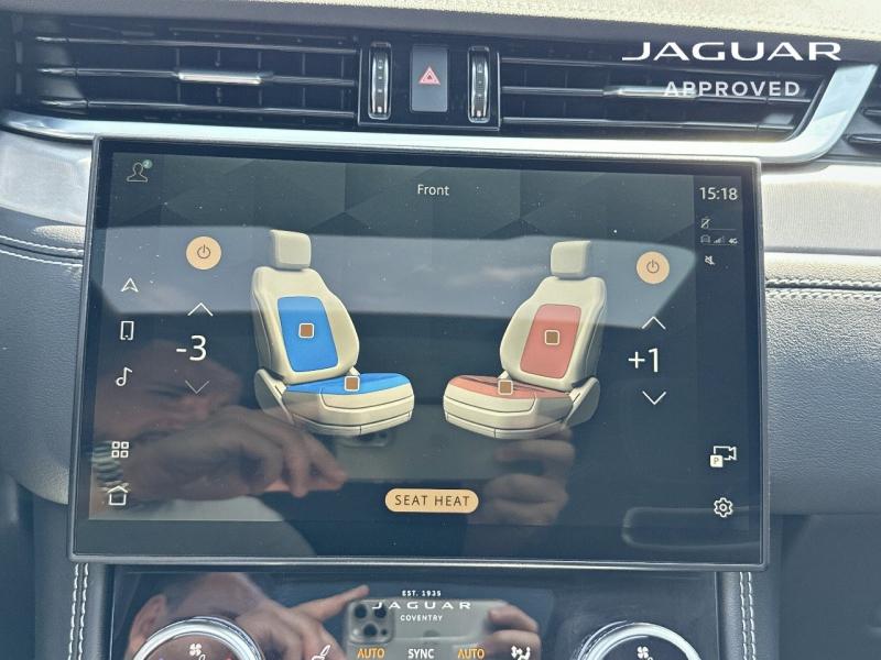 Image JAGUAR F-Pace P400e Plug-in-Hybrid R-Dynamic HSE BVA8 AWD